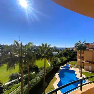 Jule Direkt Am Golfplatz Mijas